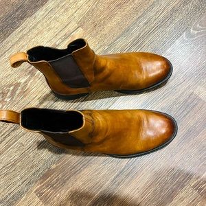 Vagabond brown Chelsea leather boots